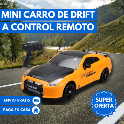 Mini carro de drift a control remoto + Kit de conos y llantas